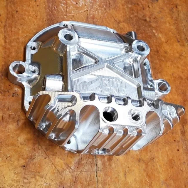 Billet R200 differential cover for Nissan Skyline