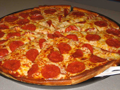 Chuck E Cheese Pizza