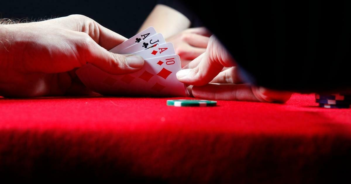 Pot-Limit Omaha Drawing and Pot Odds