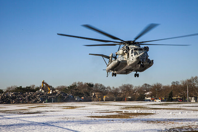 Gambar 58. Foto Helikopter Angkut Militer Sikorsky CH-53E Super Stallion