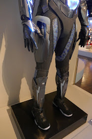 Black Lightning costume legs detail