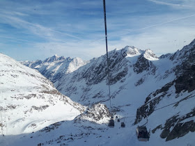 Stubai Glacier / Stubaier Gletscher ski lift