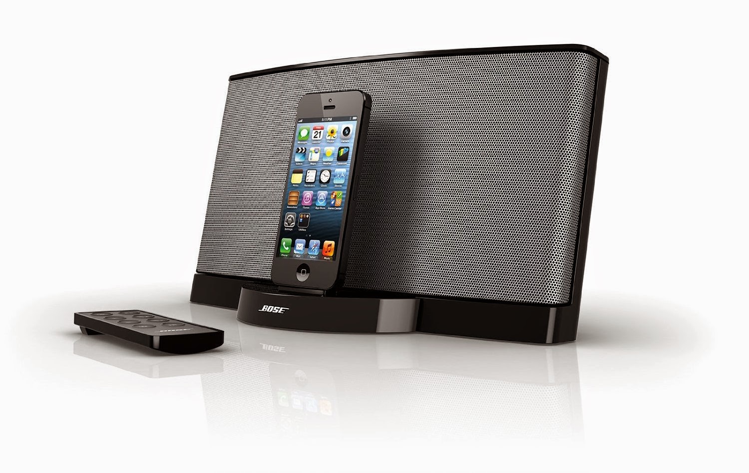 Bose SoundDock Series III,The system works with any iPod or iPhone model with an Apple Lightning connector