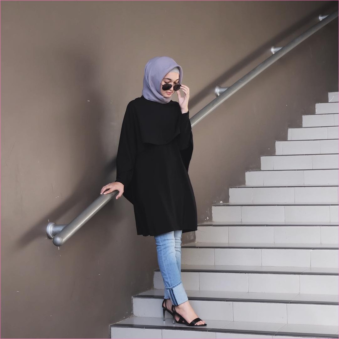 Outfit Baju Hijab Casual Untuk Kuliah Ala Selebgram 2019