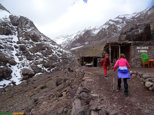 aldeas camino hacia el refugio de Toubkal