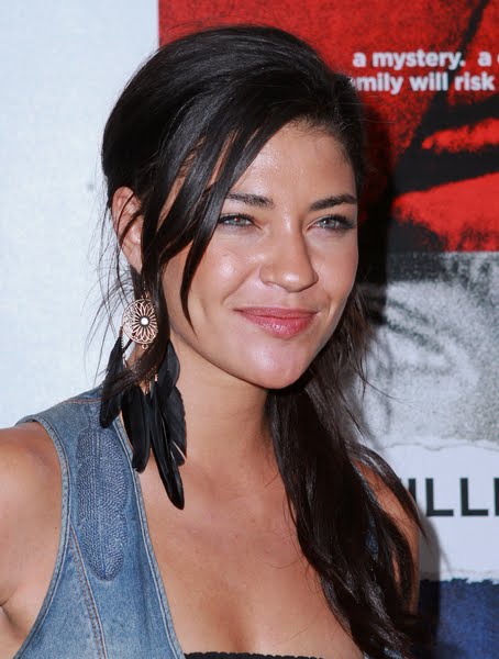 jessica szohr hairstyles. actress Jessica Szohr