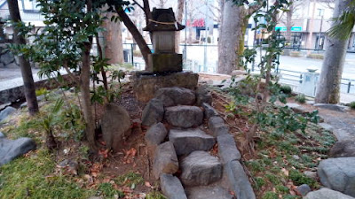 境内神社