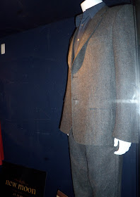 Robert Pattinson's Twilight New Moon Edward suit from Bella's birthday party