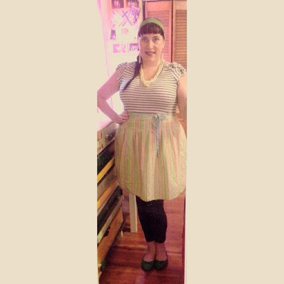 Mixed Print Striped Top and Striped Skirt Plus Size Outfit for Work in Pin Up Style