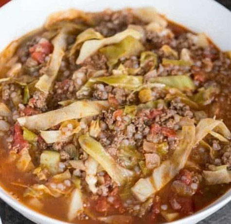 Easy Unstuffed Cabbage Soup #healthy #diet