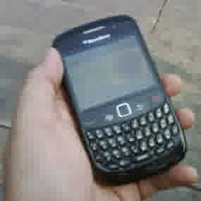 blackberry-gemini-8520