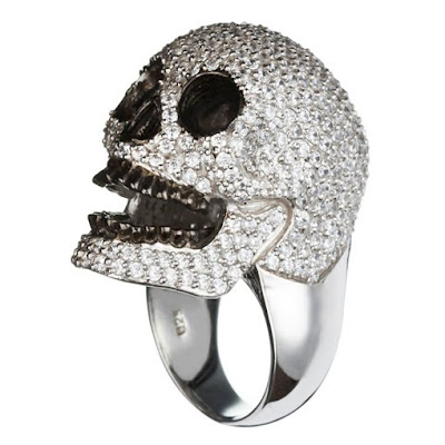 skull ring