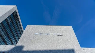 Europol: 288 people arrested in an international operation against activities on the dark web  The European law enforcement agency Europol has announced an international operation that has led to the closure of a prominent website on the "dark web", the arrest of 288 suspects and the confiscation of more than 50 million euros.   Europol warns against criminal use of GPT Chat In a statement, the agency stated that the joint operation, which was called "Spector", and in which the American, British, Brazilian and European law enforcement authorities participated, resulted in the confiscation of about a ton of drugs and 117 firearms.  And the statement continued: “In an operation coordinated by Europol and in which nine countries participated, law enforcement authorities seized the illegal dark web site Monopoly Market and arrested 288 suspects involved in buying or selling drugs on the dark web,” noting that “a number of these suspects were considered high value targets.  Europol confirmed that it was "collecting intelligence based on evidence provided by the German authorities," noting that "the information on targets that came through matching and analyzing the data and evidence collected served as the basis for hundreds of national investigations."  And she added, "As a result, 288 sellers and buyers involved in tens of thousands of sales of illegal goods were arrested throughout Europe, Britain, the United States and Brazil," with the largest number of arrests occurring in the United States with 153 arrests, 55 in Britain, and 52 in Germany. , and the Netherlands 10.  She stated that the police confiscated 50.8 million euros ($53.4 million) in cash and cryptocurrency, and confiscated 850 kilograms of drugs, most of which consisted of amphetamines. The police also seized 43 kilograms of cocaine, 43 kilograms of “MDMA” and more than 10 kilograms of a drug. LSD and Ecstasy.  “Our alliance as law enforcement authorities across three continents proves that we are most effective when we work together,” said Europol Director Catherine DePaul. “This operation sends a strong message to criminals on the dark web that international law enforcement forces have the means and the ability to identify you and hold you accountable for your illegal activities.”  For its part, the US Department of Justice indicated that many suspects have been convicted or are being prosecuted in the wake of Operation Spector, which it described as "the largest international operation against trafficking in fentanyl and opioids through the dark web," explaining that among them is a Florida man who was sentenced. He was sentenced to 16 years in prison in December for drug possession and distribution.  "Criminals may imagine themselves anonymous on the dark web, but they are not," Dutch cybercrime police chief Nan van de Quivering said in a statement. ...buyers know this way that they can't trust the individuals on the list."          The European Commission bans the export of grain from Ukraine to 5 countries in Eastern Europe  From May 2 to June 5, the European Commission banned the export of grain from Ukraine to five countries in Eastern Europe, while allowing transit to other EU countries.   The European Commission has taken exceptional and temporary measures to export grain from Ukraine. The measures will enter into force on May 2 and will remain in effect until June 5, 2023.  "During this period, various grains from Ukraine can be sold to all EU countries, except Bulgaria, Hungary, Poland, Romania and Slovakia," the European Commission said.  The European Commission indicated that "products can continue to be transported in transit through these countries."  And she stressed that "these countries have committed themselves to lifting the unilateral ban on importing agricultural products from Ukraine."  The European Commission agreed with five EU countries to limit the export of wheat, corn and sunflower seeds from Ukraine on April 28, as well as to provide farmers affected by grain stockpiling with €100 million, in exchange for the unilateral lifting of the import ban.  Ukraine has sent protest notes to Poland and the European Union regarding the ban on importing agricultural products, according to a spokesman for the Ukrainian Ministry of Foreign Affairs, Oleg Nikolenko, earlier.  The spokesman for the Ukrainian Foreign Ministry noted that there are all legal grounds for the immediate resumption of Ukrainian agricultural exports to Poland, Romania, Hungary, Slovakia and Bulgaria.        "Agence France Presse": The European Union plans to produce one million artillery shells annually  Agence France-Presse reported that the European Union will put forward a plan to boost its production capacity of artillery ammunition to one million shells annually, and to replenish its stocks.  "After a decade of declining investment, Europe's defense industry is struggling to cope with the increased demand generated by military aid to Kiev," the agency noted.  "The European Commission's plan, which will be unveiled on Wednesday, proposes using 500 million euros from the EU budget to boost ammunition production," she added.  The European Commission stated that "the funds will provide about 50% of the financing for selected projects, and member states will have to provide the other half of the funds."  EU Commissioner for the Internal Market, Thierry Breton, said: "When it comes to defence, our industry must now get serious... I am confident that in 12 months we will be able to raise our production capacity to 1 million rounds per year in Europe."   Breton noted: "The plan we are proposing is unprecedented, and it aims to provide direct support, with European Union funds, to intensify our defense industry."  He added that European industry "does not currently have the scale to meet security needs, but it does have the capacity to do so".        Britain London police arrest a man suspected of being armed near Buckingham Palace  The British Metropolitan Police, London, announced today, Tuesday, the arrest of a "suspected armed man" who approached the fence of "Buckingham Palace" and threw what he suspected were firearm cartridges into the palace garden.  "The security forces cordoned off the place, after the man was found with a suspicious bag," the police statement said, noting that experts detonated it as a precaution.  The statement stated that the police officers detained the man and imposed a security cordon on the site of the accident.  The police confirmed that the suspect was arrested around 19:00, noting that the arrest comes a few days before the coronation of Charles III, King of Britain, in a ceremony that will be attended by kings and senior leaders from around the world.  The London police chief said that "there were no reports of gunfire or injuries, whether among the elements or the general public, and the police are still at the site and investigations are continuing."  And British media reported that King Charles, 74, was not in the palace, nor was his wife Camilla, 75, and palace officials did not want to make any comment.           Peskov: The terms of the "Black Sea grain" deal have not been implemented, and time is running out  Dmitry Peskov, the press secretary of the Russian president, stated that the terms of the grain deal in part of the Russian agricultural sector have not been met, time is running out as in the tale of "enchanted skin", and the dialogue continues.  Peskov: Terms of a dealTurkish Foreign Minister: The participants in the grain deal did not abide by what they promised Russia Earlier, Reuters claimed, quoting a Ukrainian source, that negotiations on the "Black Sea grain" deal were scheduled for Wednesday, with the participation of all parties, without specifying the location.  Peskov said in response to a question from reporters about the position that Russia would take if such talks were held on the agreement on Wednesday: "Russia's position is known, as you know, the deal was extended once for two months time actually shrinks like (enchanted skin - a literary novel) ).. The terms of the deal have not been met in the part related to the Russian agricultural sector, and the dialogue continues.”  The press secretary of the Russian president confirmed that the "Black Sea grain" deal was extended for a period of 60 days.  "This is a certain, let's say, time-limited decision, and it is well known. This (the requirements of the Russian Federation) is not Even a condition (of the extensions), these are the elements of the deal that were fixed from the beginning, but unfortunately they have not yet been implemented.. and they are also known.  Peskov said that contacts regarding the grain deal are ongoing, but have not yielded any results so far.  "I can't tell you exactly about the level, place and time. Contacts are continuing, but so far it has not yielded any results," he told reporters, when asked if a meeting could be held at any level on the grain deal before May 18.  The grain deal, which was signed on July 22, 2022, by representatives of Russia, Turkey, Ukraine and the United Nations, includes the export of Ukrainian grain, food and fertilizers across the Black Sea from three ports, including Odessa, and the joint coordination center in Istanbul oversees the coordination of ship traffic.  The deal is part of a comprehensive agreement that stipulates, among other things, the lifting of the ban on Russian exports of foodstuffs and fertilizers, and Moscow indicated that this is exactly what has not been implemented, and at the same time, there have been assurances from the United Nations that restrictions will be lifted. .  As Dmitry Polyansky, Russia's first deputy representative to the United Nations, said earlier, Russia extended the grain deal on March 18, for a period of 60 days.        	  Italy Meloni government cancels social assistance for the poor  The Italian government decided to cancel aid that benefits millions of poor people and replace it with a social check of limited scope, in a decision that the opposition and trade unions described as a "provocation".  Italy Meloni government cancels social assistance for the poorItaly.. A huge wave of criticism against Meloni and her government, in conjunction with International Workers' Day And the Italian government voted to abolish “citizenship income”, which is assistance that millions of poor people benefit from, and replaced it with a social check of limited scope. Inclusion", on a permanent contract or as apprentices.  These decisions are aimed at stimulating jobs and encouraging young people to find work in the third economy in the euro area, where the unemployment rate among young people aged between 15 and 24 years (22.4 percent in February) is almost three times higher than the national average (8 percent).  According to the Italian Institute of Statistics, the “citizenship income” introduced by the “five-star” government in 2019 lifted one million people out of poverty, although almost half of the poor do not receive it, either because they are not eligible (less than 10 years of residence in Italy) or because they did not submit the application. .  The opposition and trade unions strongly criticized the government for calling the cabinet to convene to discuss these issues specifically on May 1, which they considered a "provocation", according to former Speaker of Parliament Roberto Fico.  For his part, the former Prime Minister belonging to the "Five Star" movement, Giuseppe Conte, denounced this decision, saying, "A serious government does not meet on May 1 to condemn young people to poverty for life and cancel their dream of obtaining a home and having children. It meets to adopt a legal minimum." for wages.”  From January 1, 2024, the “citizenship income” will be replaced by the social check, at a cost of 5.4 billion euros annually.  While the "citizenship income" was intended for every person who appears to have received a very modest income, including young people, the "integration check" will be allocated to families that include persons with disabilities, minors, or over 60 years of age.