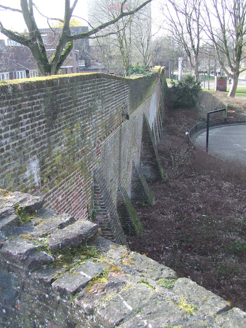 Amersfoort, stukken van de oude stadsmuur