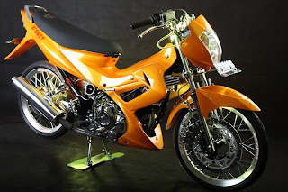 modification of  motor  satria  FU fresh orange color