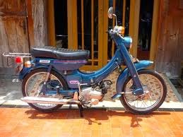 Modifikasi Motor  Yamaha  Super Deluxe  Paling Unik Tropie 