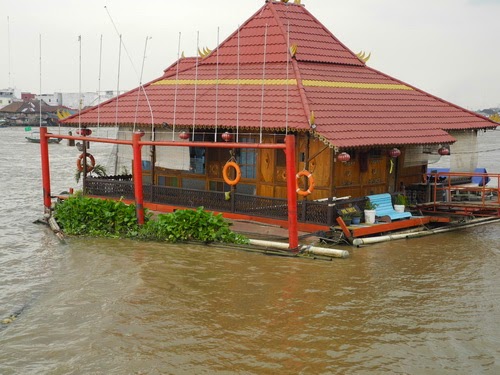 Kumpulan Gambar Rumah Adat Tradisional Suku-suku di 