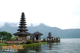 Paket Wisata Alam dan Budaya ke Bali Safari Marine Park