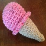 https://twoheartsinabluebox.wordpress.com/2017/08/07/ice-cream-cone-amigurumi/