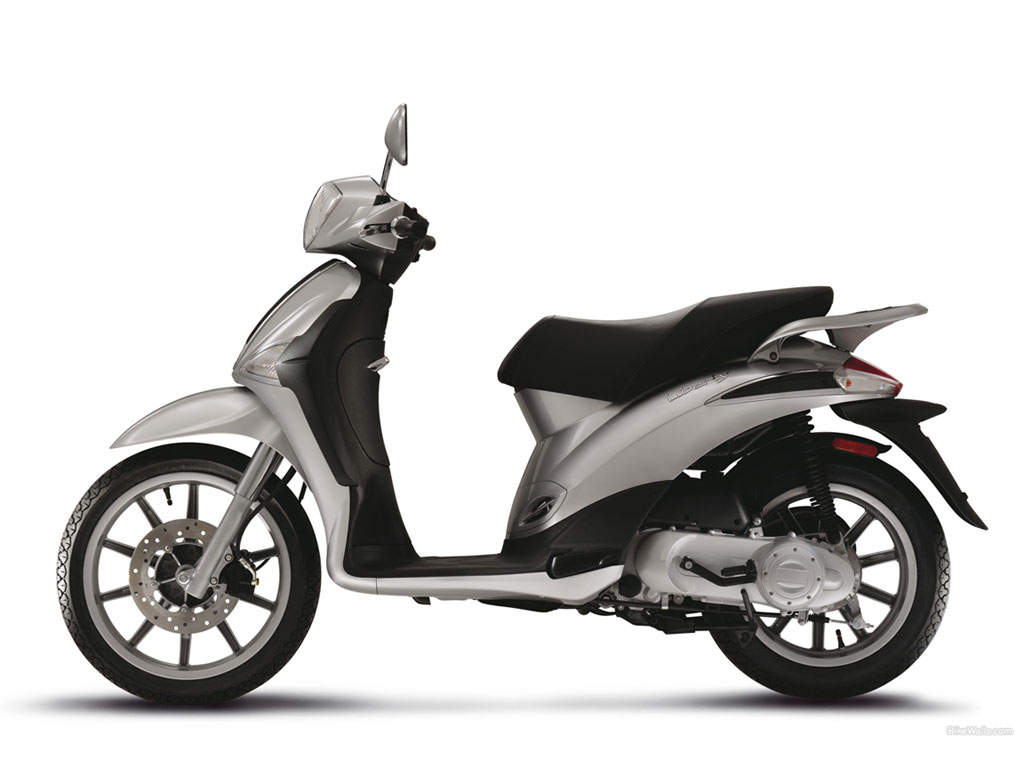 Piaggio Liberty 150 Ie Piaggio Vespa Motor Scooter Dealer