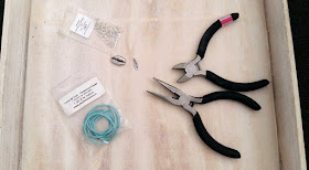 diy-projet diy-bracelet-été-breloques