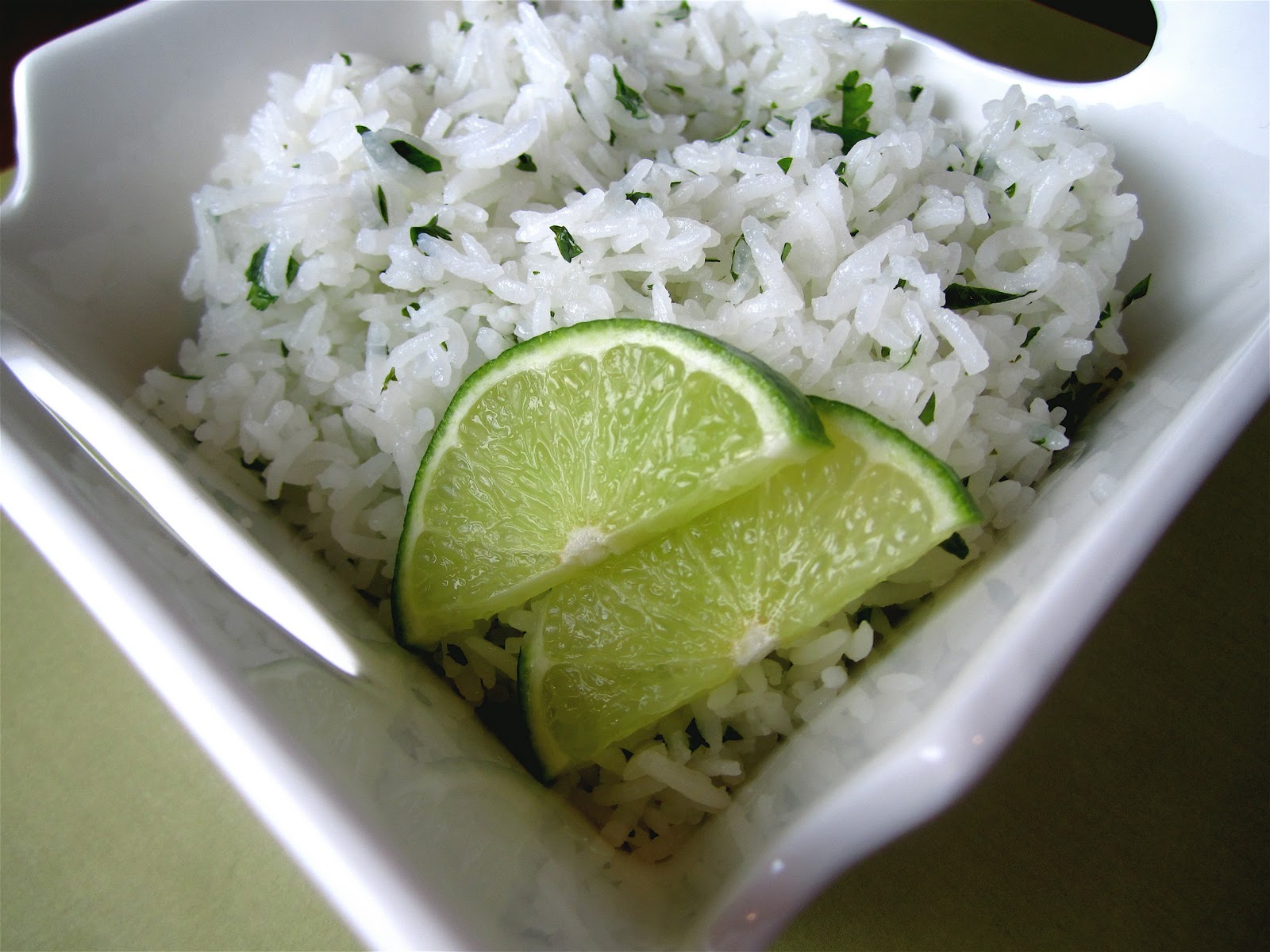 Stephanie Cooks: Chipotles Cilantro Lime Rice