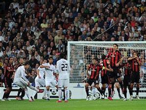 Video Cuplikan Real Madrid vs AC Milan : 2-0