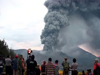 Erupsi Gunung Bromo