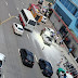 Carro pega fogo e assusta populares no Centro de Manaus