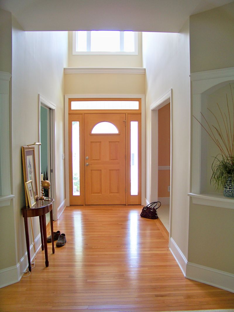 Small Foyer Decorating Ideas