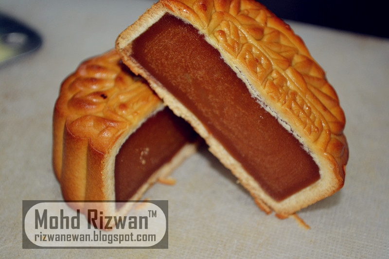 Kuih Bulan Berperisa Durian - Wan H