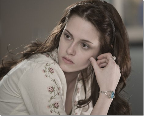 Kristen Stewart Not Interested in Vampires