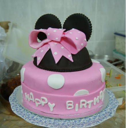 Minnie Mouse Birthday Cakes on Atemyrable Cuppies Theme Minnie Mouse Disney Birthday Cake