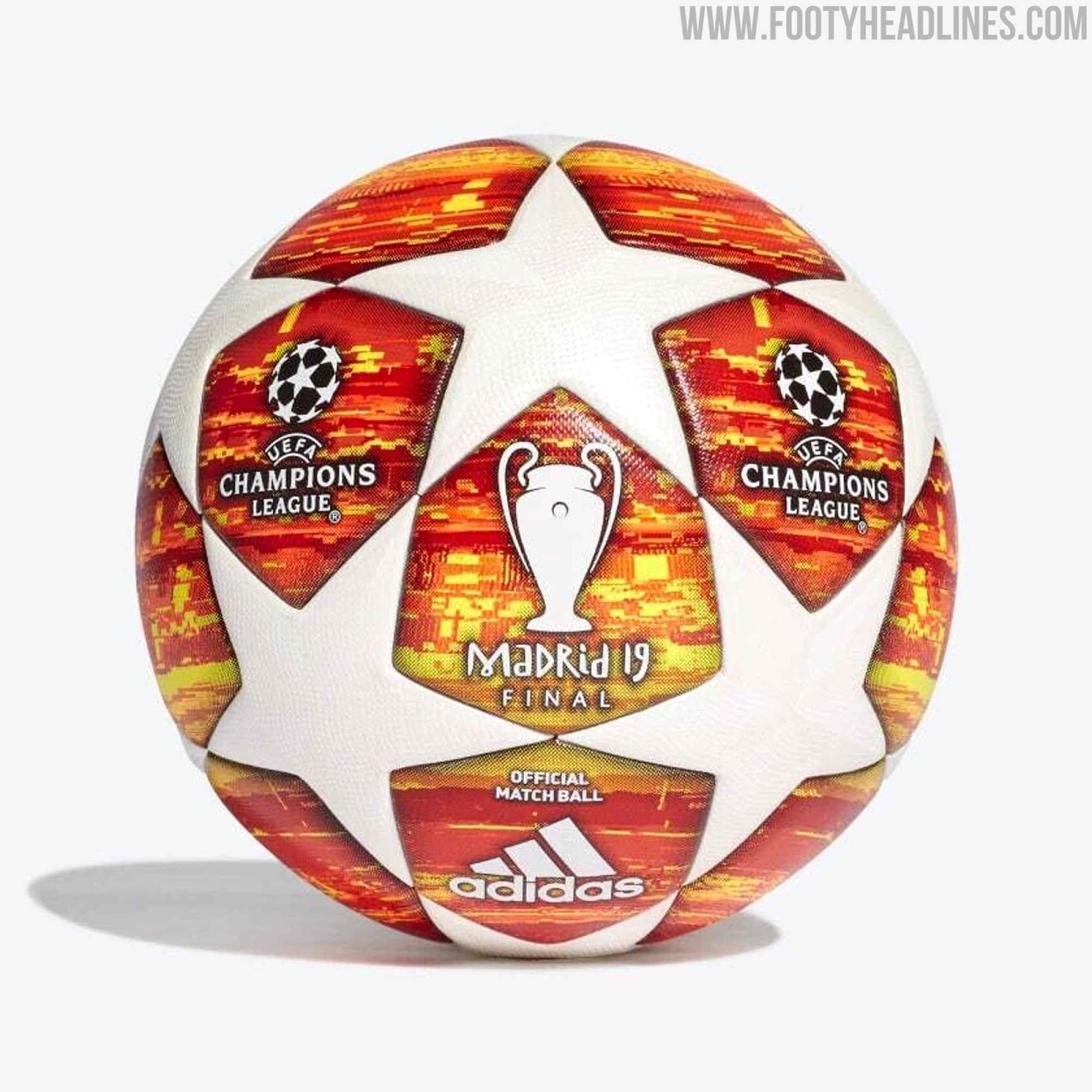 2001 → 2024 Pelotas oficiales de la #LigadeCampeones de la UEFA #adidas  finale // UEFA #ChampionsLeague official match balls adidas…