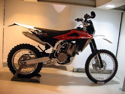 Husqvarna 125 Enduro. Husqvarna Motocross 450