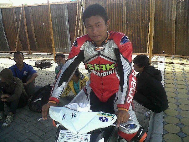 P.I.B MOTOR SPORT INDONESIA: .:ROAD RACE PADANG:.