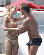 Que é isso, Götze?!?!?! O meiaatacante Mario Götze está curtindo muito bem . (gotze maior )