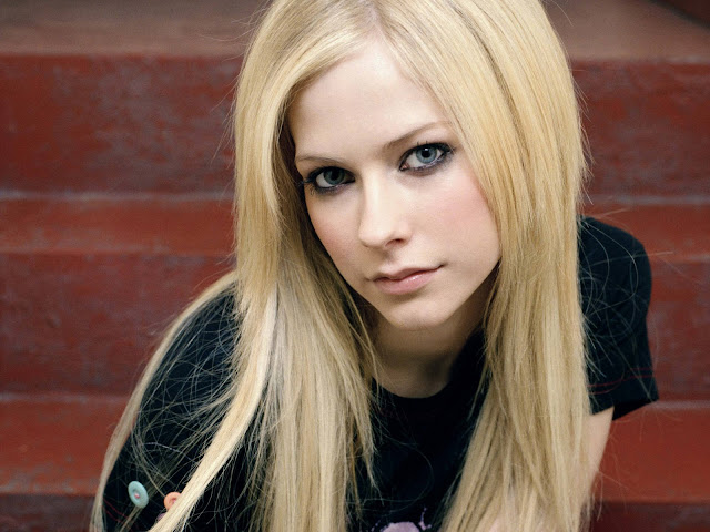 Gorgeous Pictures Collection of Avril Lavigne