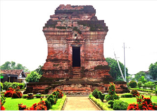  Kerajaan MAJAPAHIT adalah kerajaan terbesar di Asia tenggara yang pernah ada Candi-Candi Peninggalan Kerajaan Majapahit 