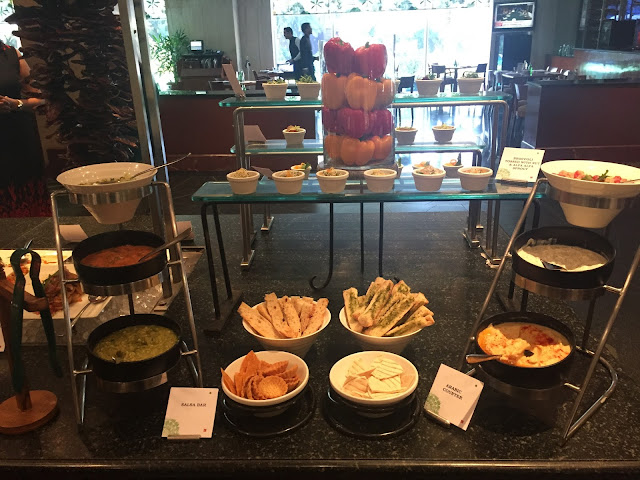 24/7 restaurant the lalit andheri buffet the pretty simple life