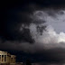 "Σενάριο τρόμου για Ελλάδα: Η φτώχεια θα φέρει βία"...