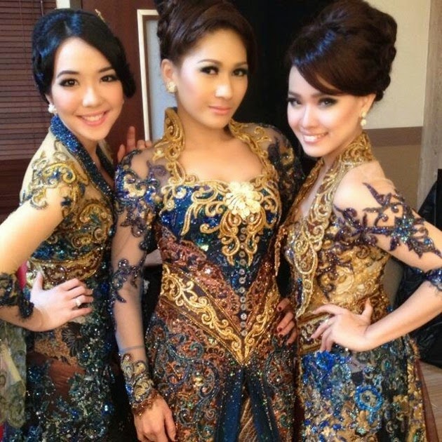 Kumpulan Foto Model Baju Kebaya Sinden Opera Van Java  