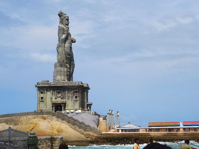 Thiruvalluvar Statue Kanyakumari