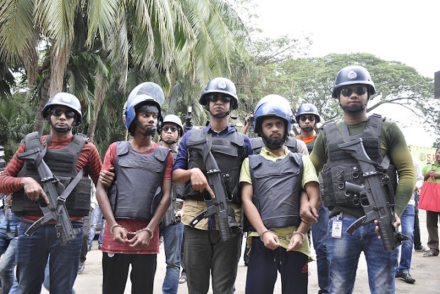 চট্টগ্রামে নব্য জেএমবির ২ সদস্যকে  আটকের পর সাতদিনের রিমান্ডে নিল পুলিশ