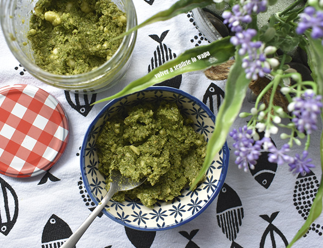 Pesto de espinacas y avellanas