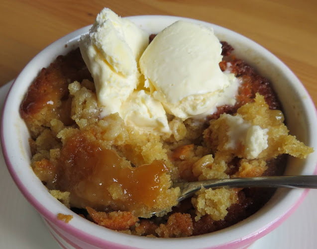 Golden Syrup Puddings