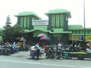 Pasar Bringharjo Yogyakarta