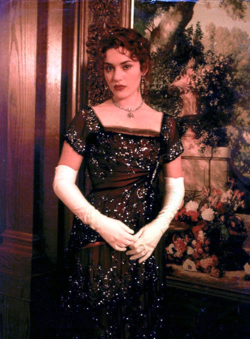 kate winslet in titanic. kate winslet titanic dresses.