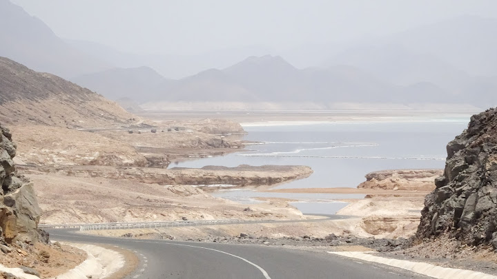 Lake Assal is located in the middle of Djibouti