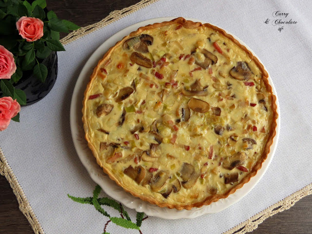 Pastel salado o quiche de champiñones, puerro y bacon – Quiche with mushrooms, leek and bacon